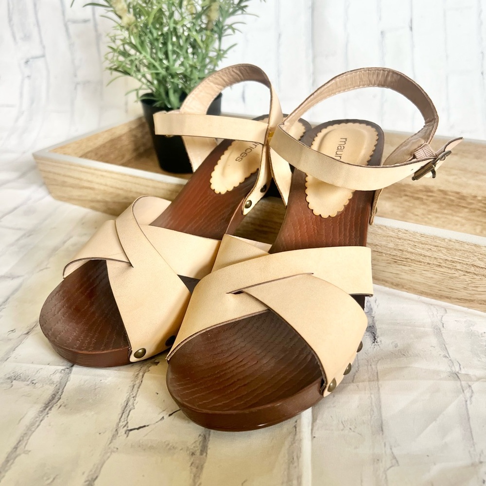 Maurices Cream Crisscross Strap Chunky Wood Platform Sandals - Size 8